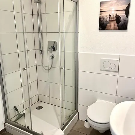City Appartement Kueche,Bad, Parken Im Zentrum Von Ravensburg Room photo