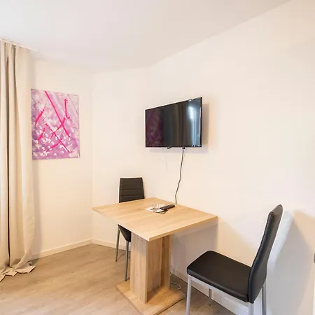 City Appartement Kueche,Bad, Parken Im Zentrum Von Ravensburg Exterior photo