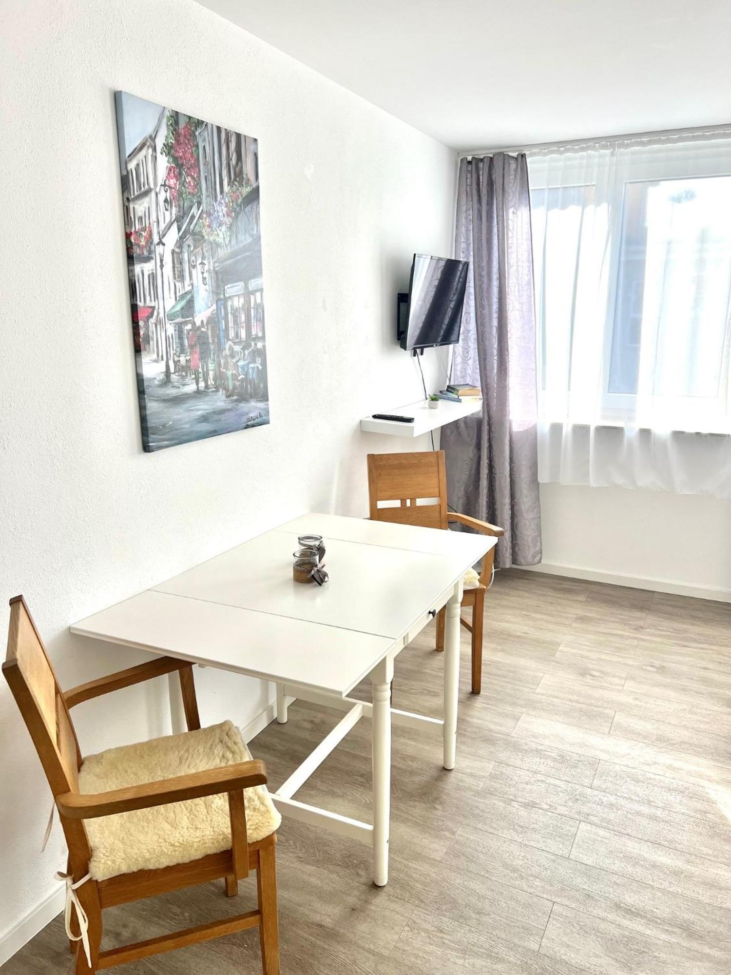 Kueche,bad, Parken Im Zentrum Von Apartment Ravensburg
