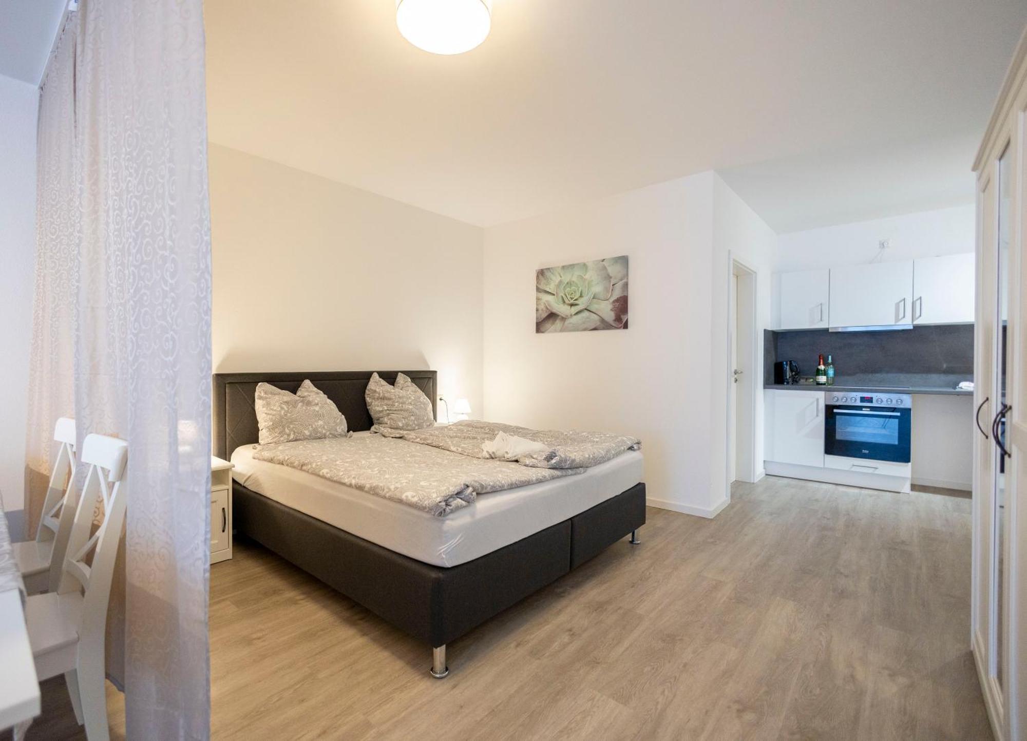 Kueche,bad, Parken Im Zentrum Von Apartment Ravensburg